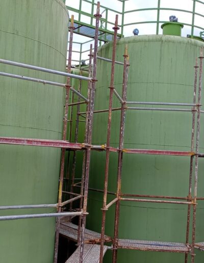 f5a7d4e5 0759 47ea 95be bc59ab7e540b 400x516 - Tank Uygulaması